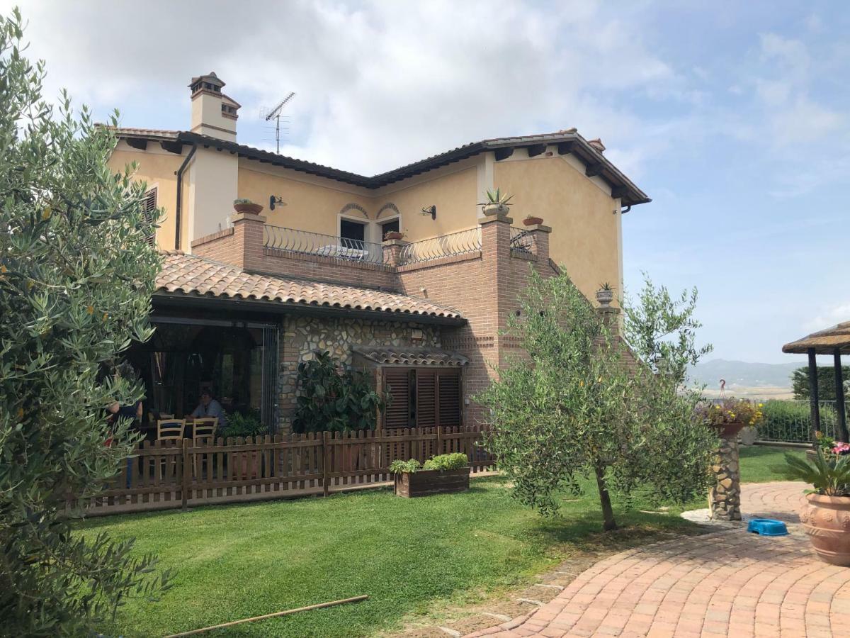 Casa In Campagna A Due Passi Dal Mare Pisa Luaran gambar