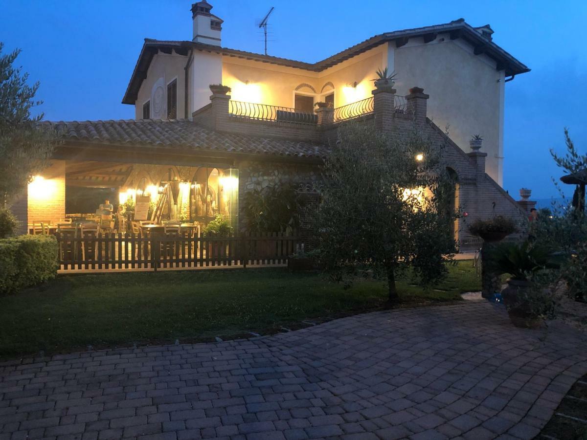 Casa In Campagna A Due Passi Dal Mare Pisa Luaran gambar