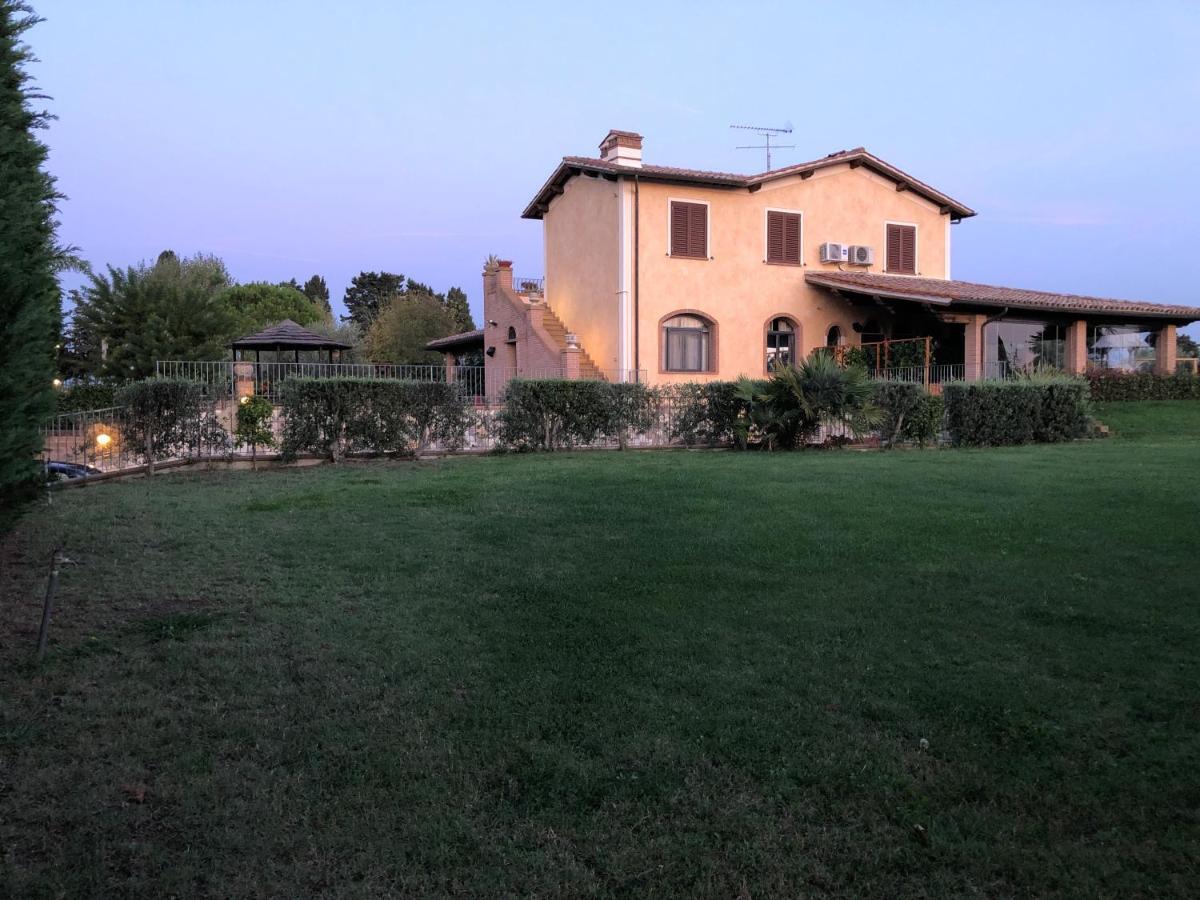 Casa In Campagna A Due Passi Dal Mare Pisa Luaran gambar