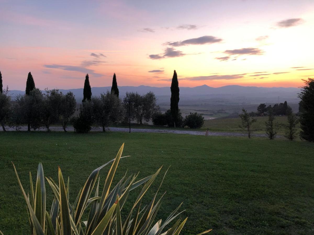 Casa In Campagna A Due Passi Dal Mare Pisa Luaran gambar